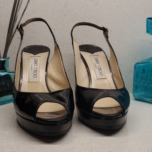 JIMMY CHOO patent leather pumps (sz 8.5) - Picture 4 of 10
